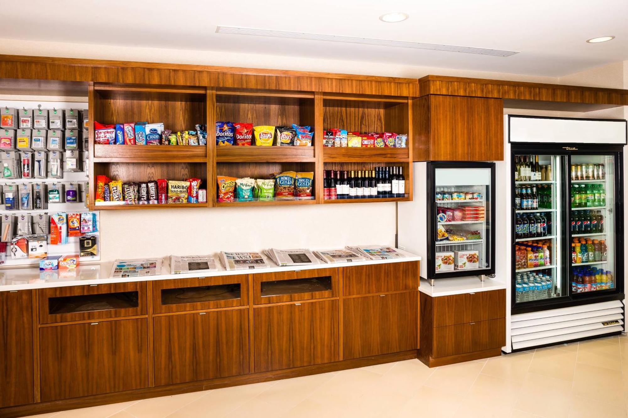 Springhill Suites By Marriott New York Laguardia Airport Bagian luar foto