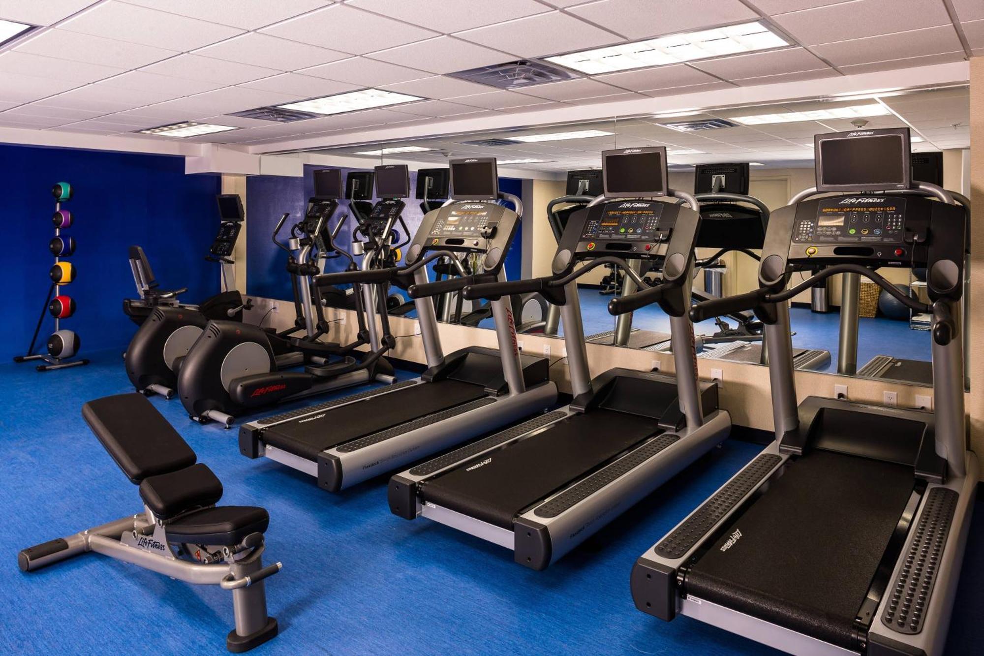 Springhill Suites By Marriott New York Laguardia Airport Bagian luar foto