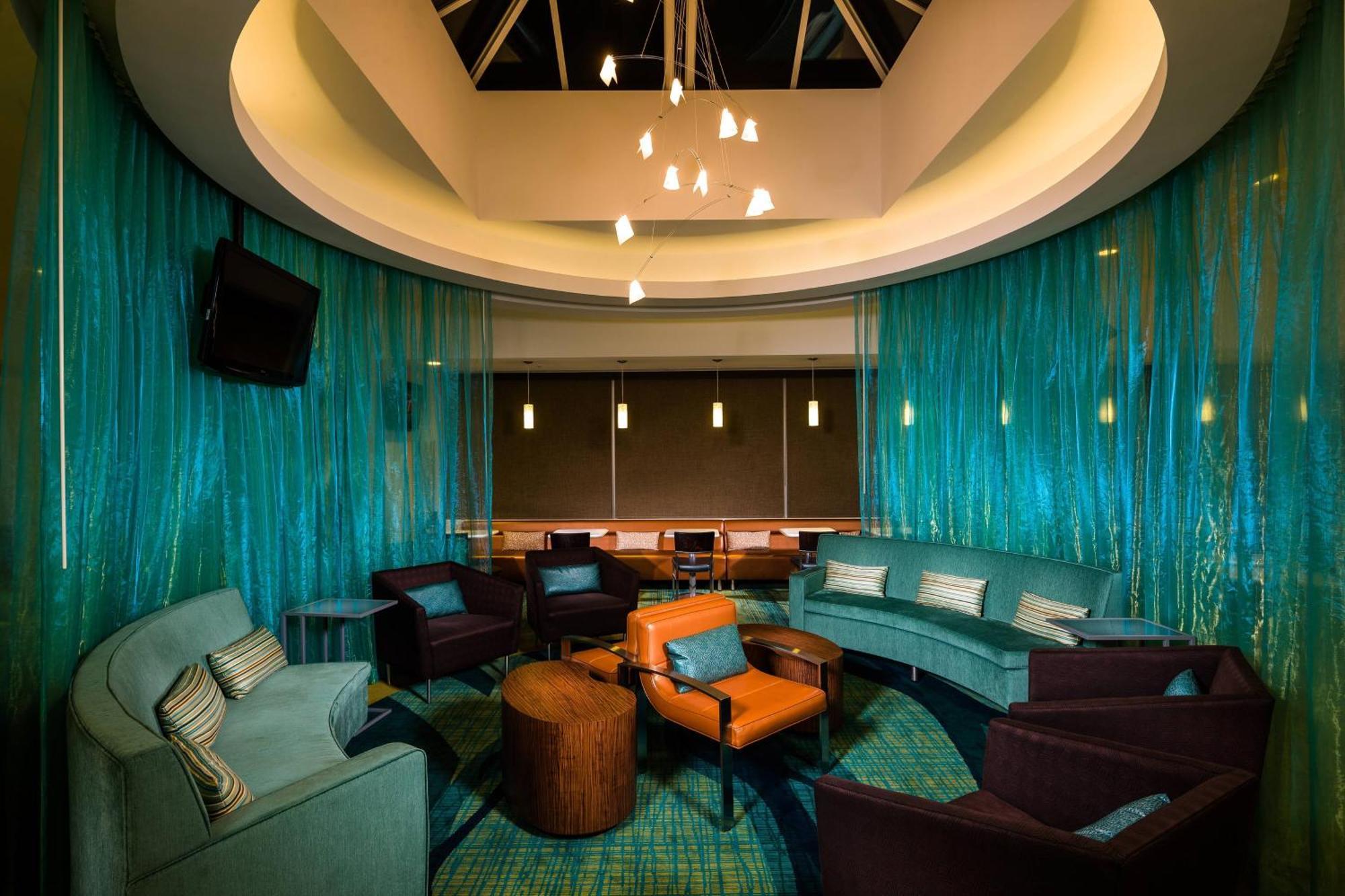 Springhill Suites By Marriott New York Laguardia Airport Bagian luar foto