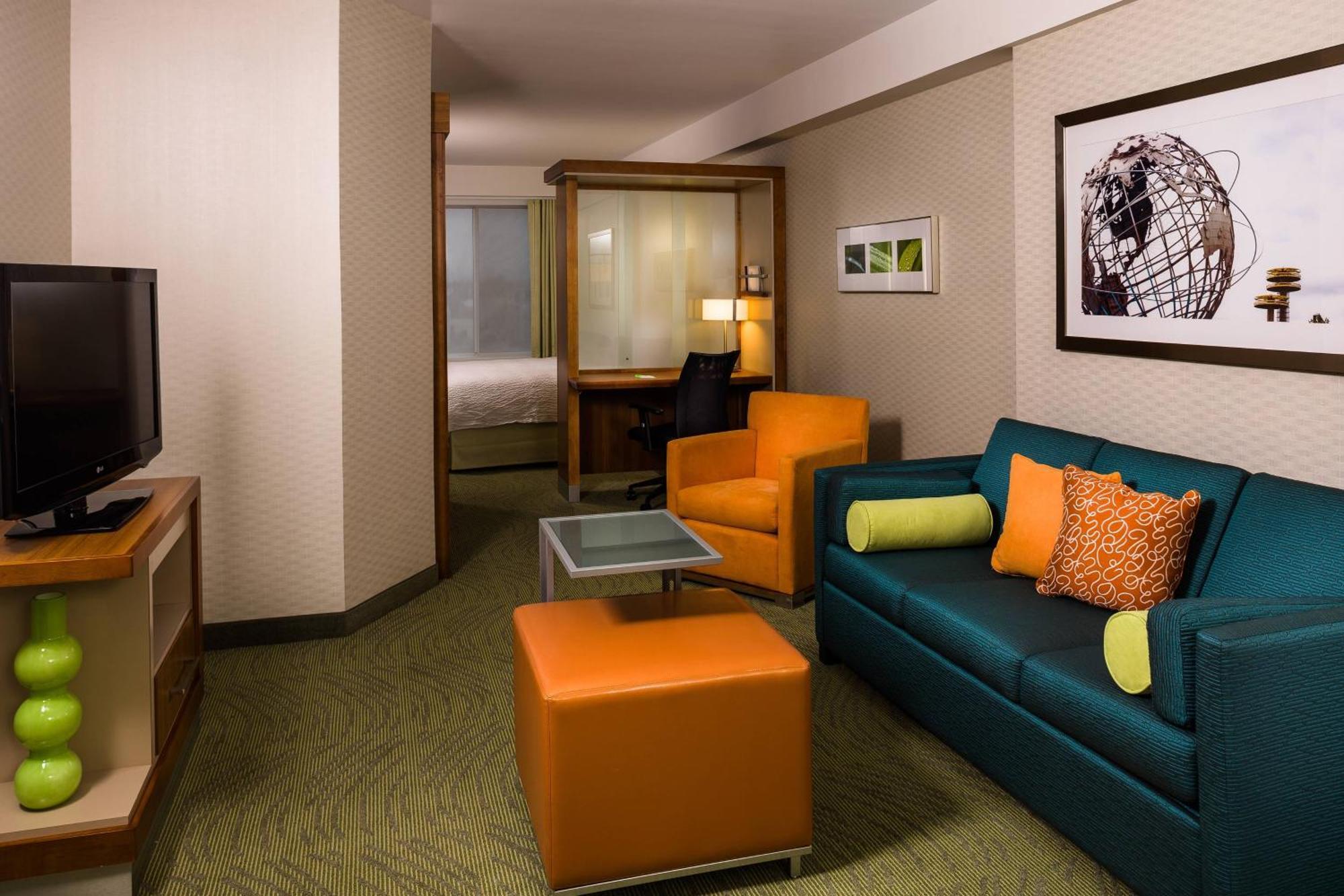 Springhill Suites By Marriott New York Laguardia Airport Bagian luar foto