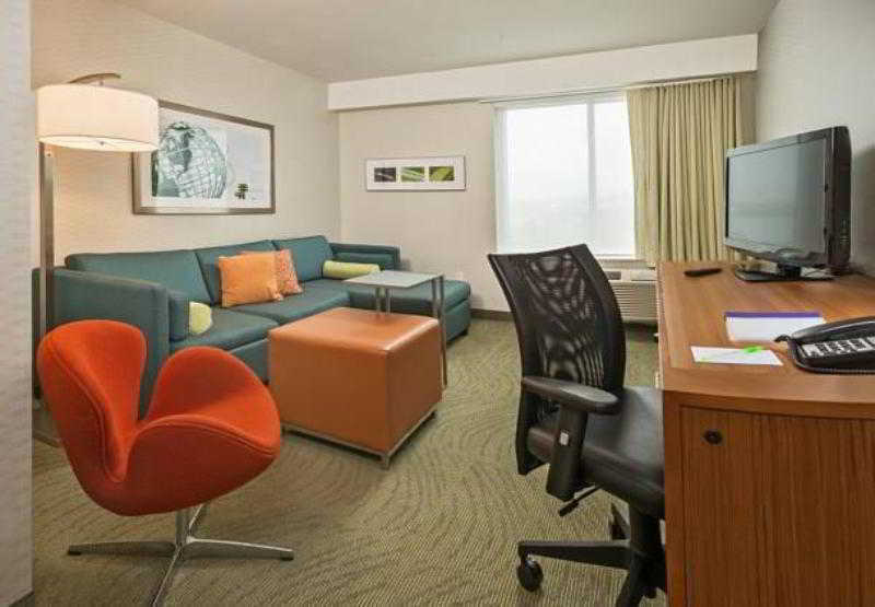 Springhill Suites By Marriott New York Laguardia Airport Bagian luar foto