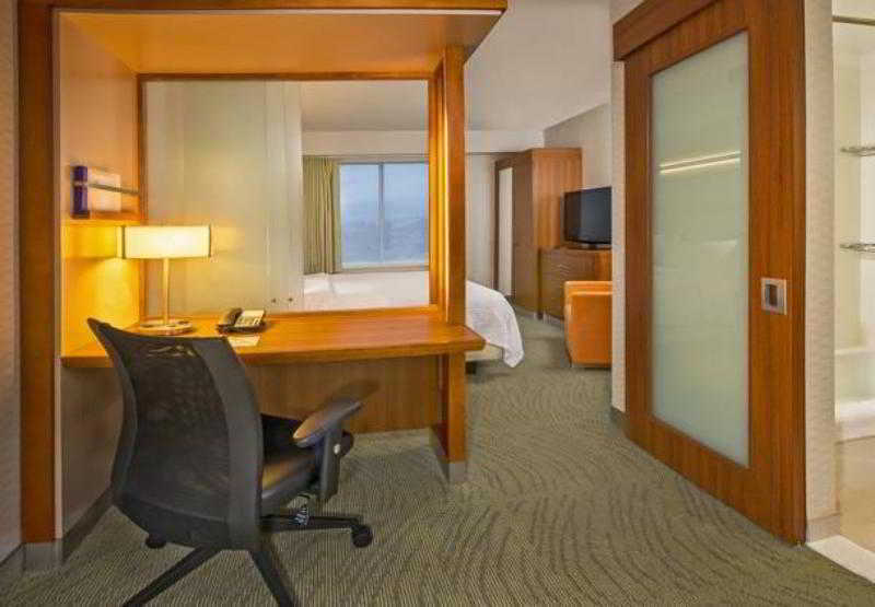 Springhill Suites By Marriott New York Laguardia Airport Bagian luar foto